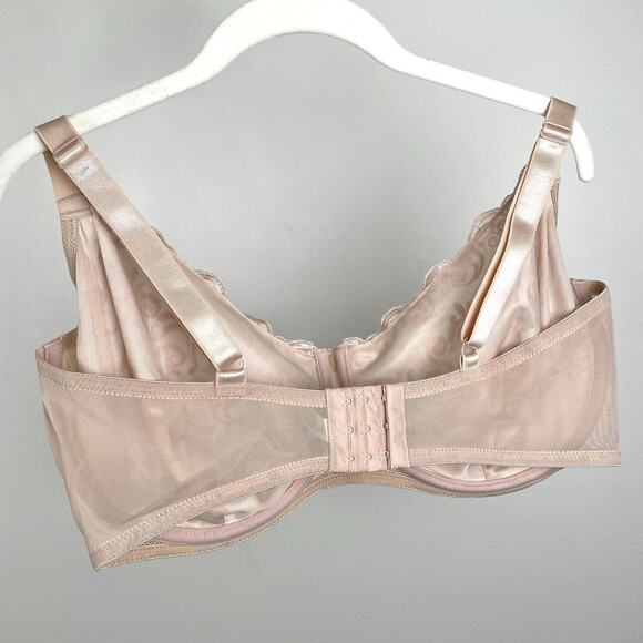 Vintage 90s Floral Embroidered Mesh Underwire Bra 42DD Cream Nude Coquette NWT - Picture 2 of 16